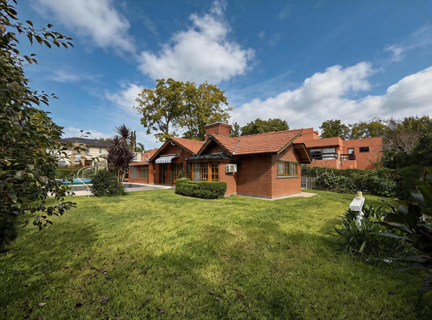 Casa en Venta 5 Ambientes en Barrio Mapuche C.C - Pilar