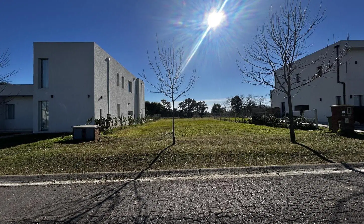 Terreno en Venta en Pilar del Este 5