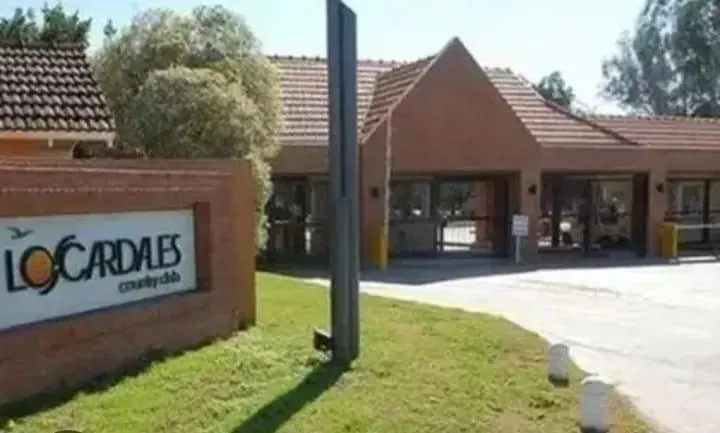 Lote en Venta, 700m2, en Los Cardales Country Club, Campana 5