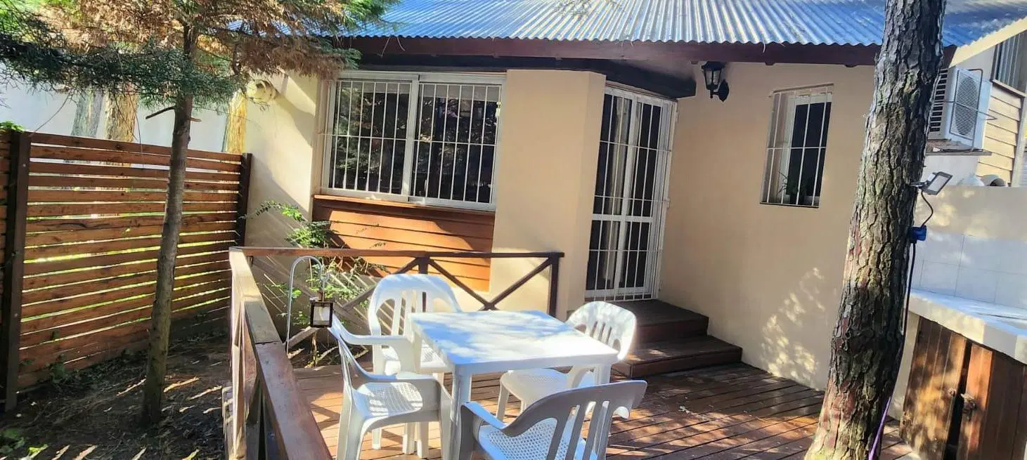 Complejo de Cabañas en Venta, en Mar Azul, Costa Atlantica 3