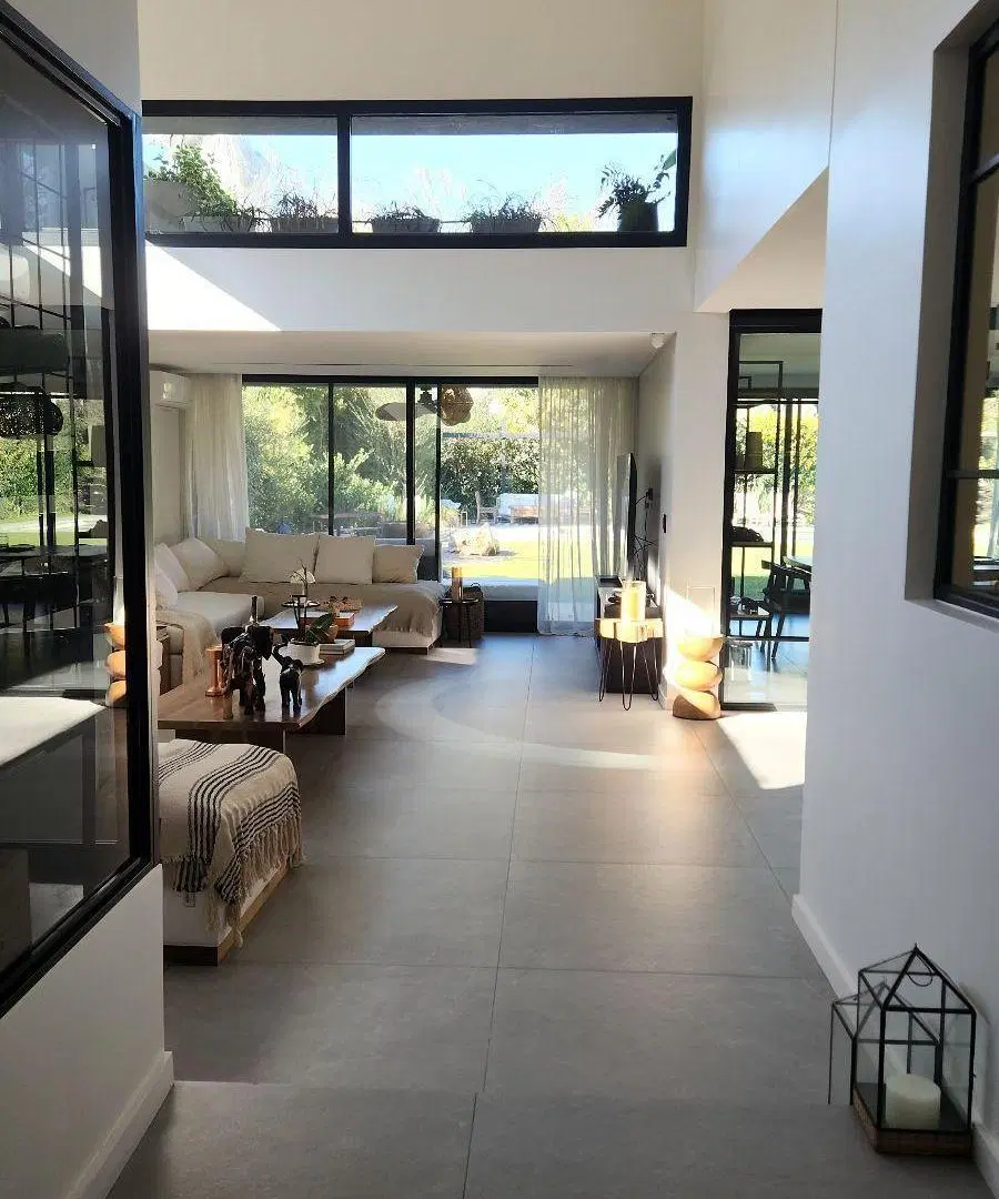 Casa en Venta 5 Ambientes en Ayres de Pilar 2