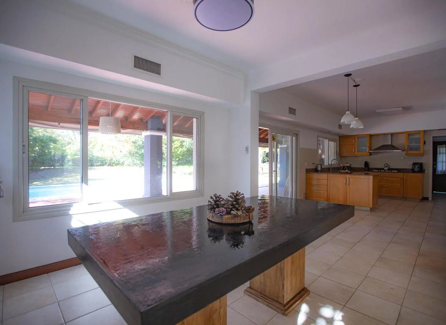 Casa en Venta 6 Ambientes en Ayres de Pilar 3