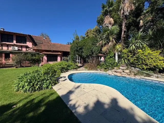 Casa en Venta 8 Ambientes en Boulogne - San Isidro 4