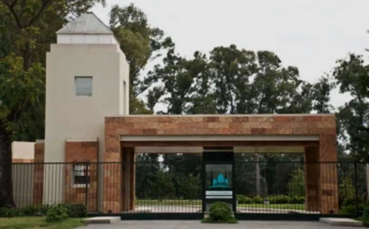 Casa en Alquiler 4 Ambientes en Barrio Cerrado Lomas de San Antonio - Lujan 2