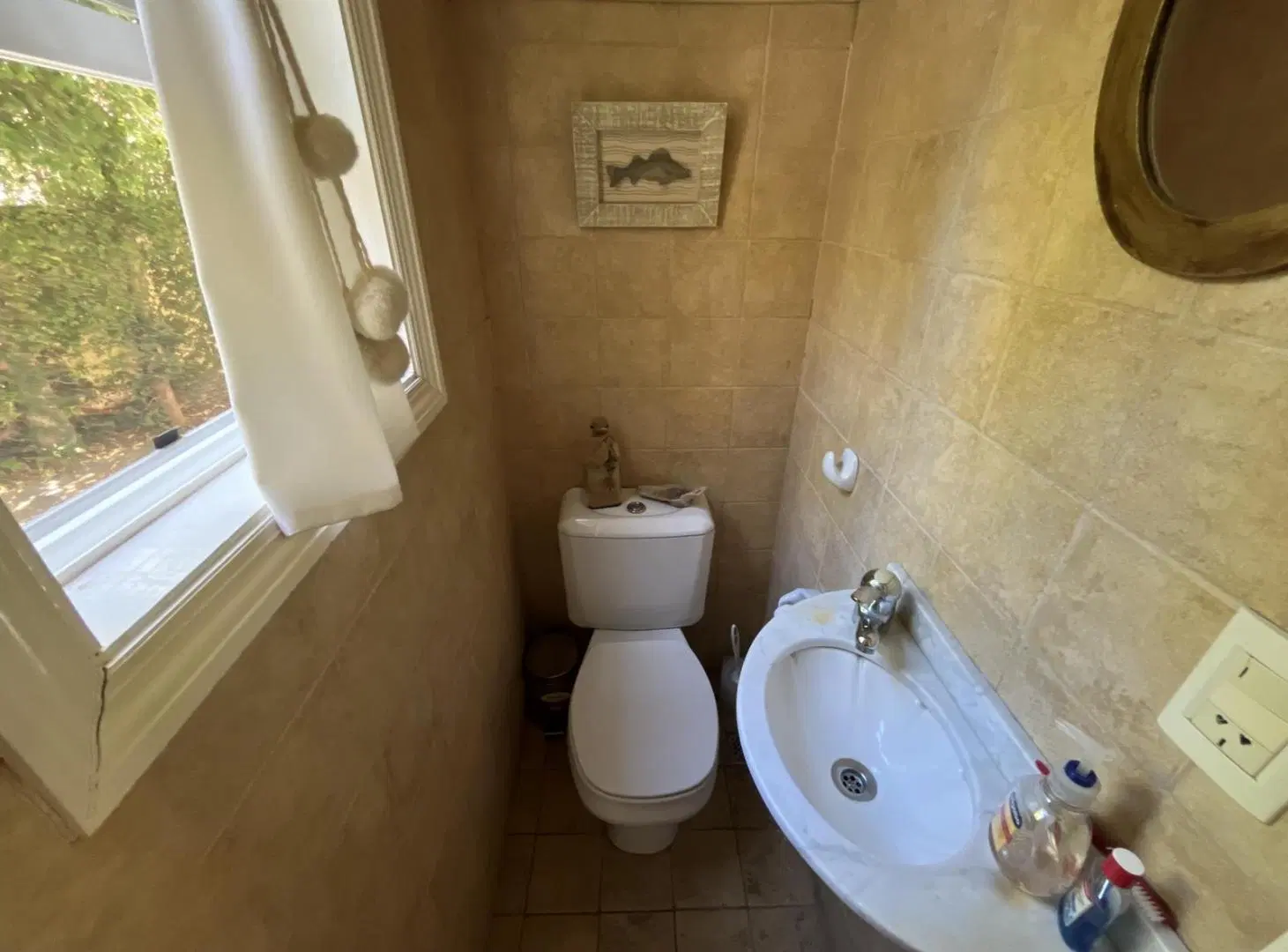 Casa en Venta 8 Ambientes en Punta Chica 4