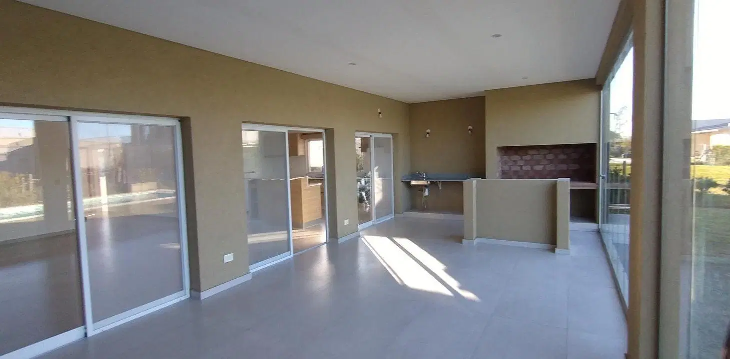 Casa en Venta 5 Ambientes en El Canton - Escobar 8