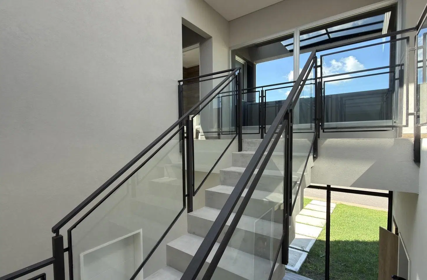 Casa en Venta 7 amb a la Laguna Barrio San Sebastian G.B.A Zona Norte 3