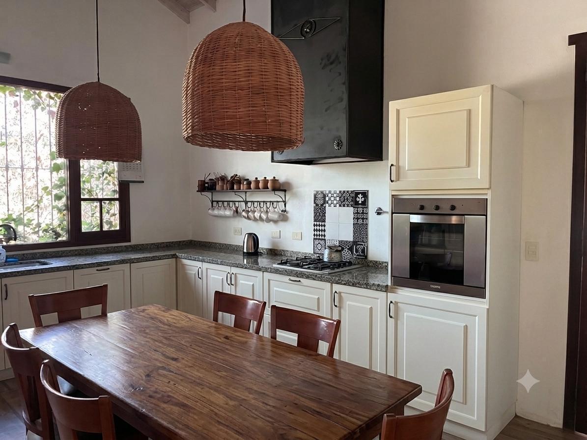 Foto de Casa en Alquiler 10 Ambientes en Barrio Freixas - Pilar, imagen 4