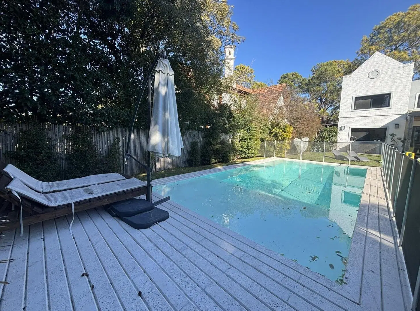 Casa en Venta 5 Ambientes en Mayling Club de Campo 4