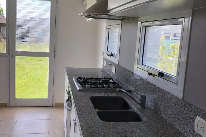 Casa en Venta 4 Ambientes en Manzanares Chico 2