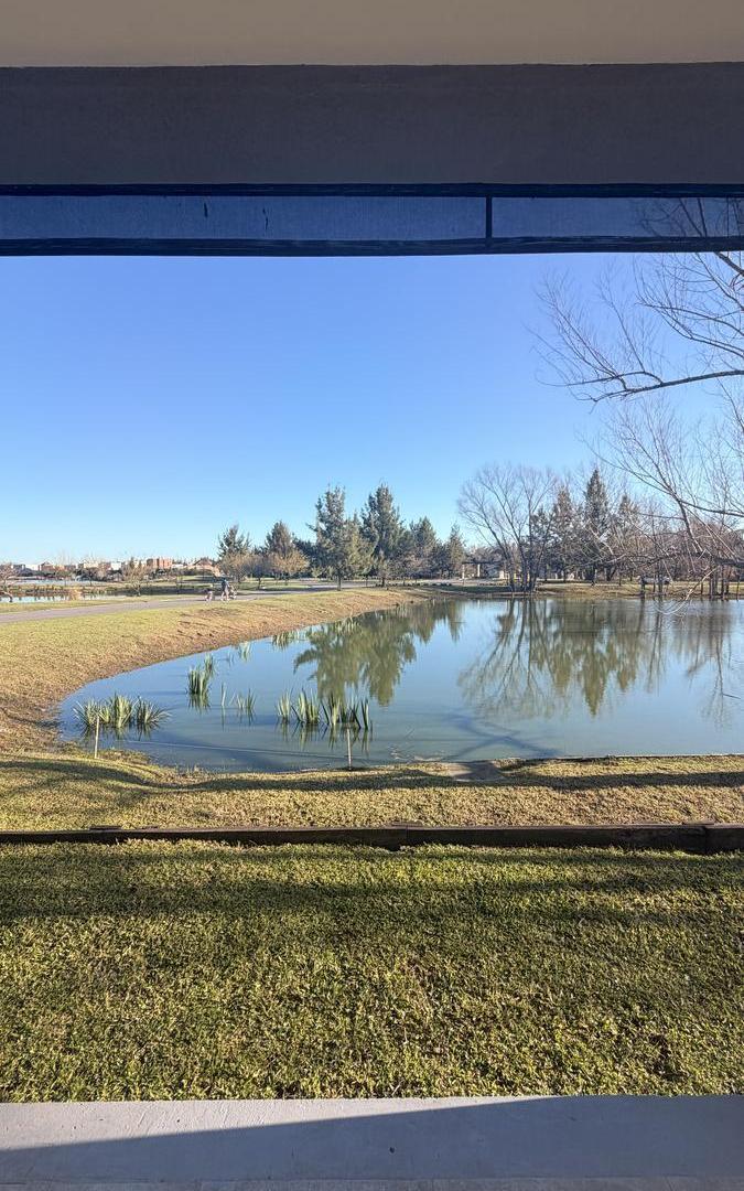 Foto de Casa en Alquiler amoblada 3 dormitorios en El Cantón Norte a la Laguna, imagen 1