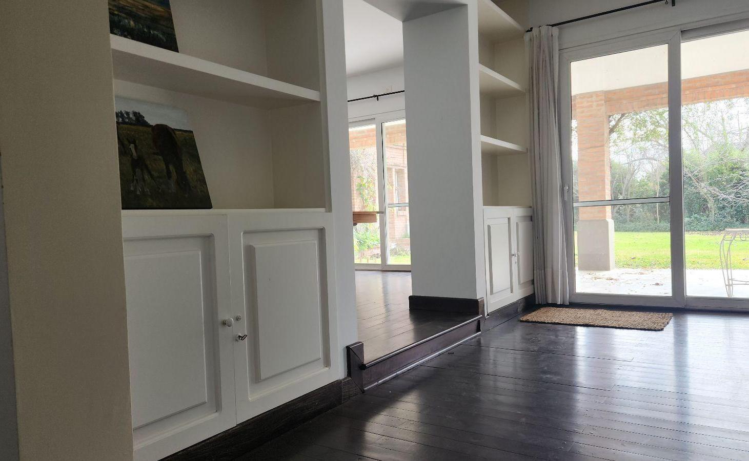 Foto de Casa en Venta de 7 ambientes en el barrio Ayres de Pilar. Pilar. GBA, imagen 3