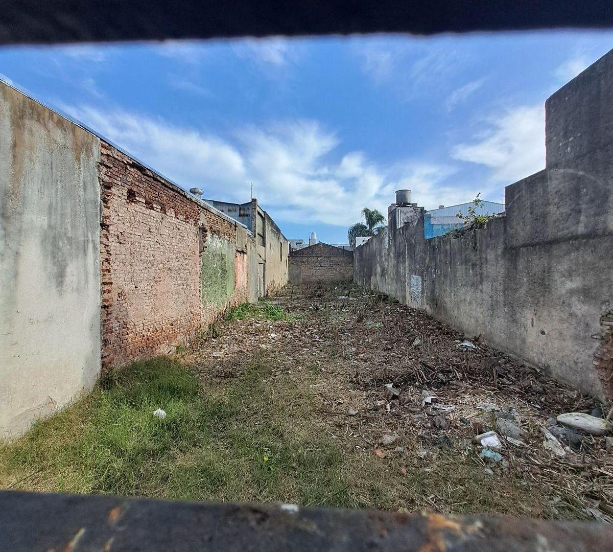 Foto de Terreno de 374m² en venta en General San Martin, GBA Norte, imagen 1