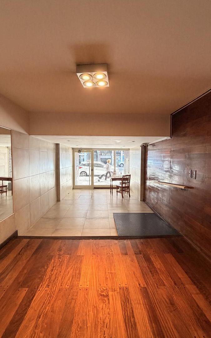 Foto de Departamento en venta de 4 ambientes en Villa Devoto, CABA, imagen 2
