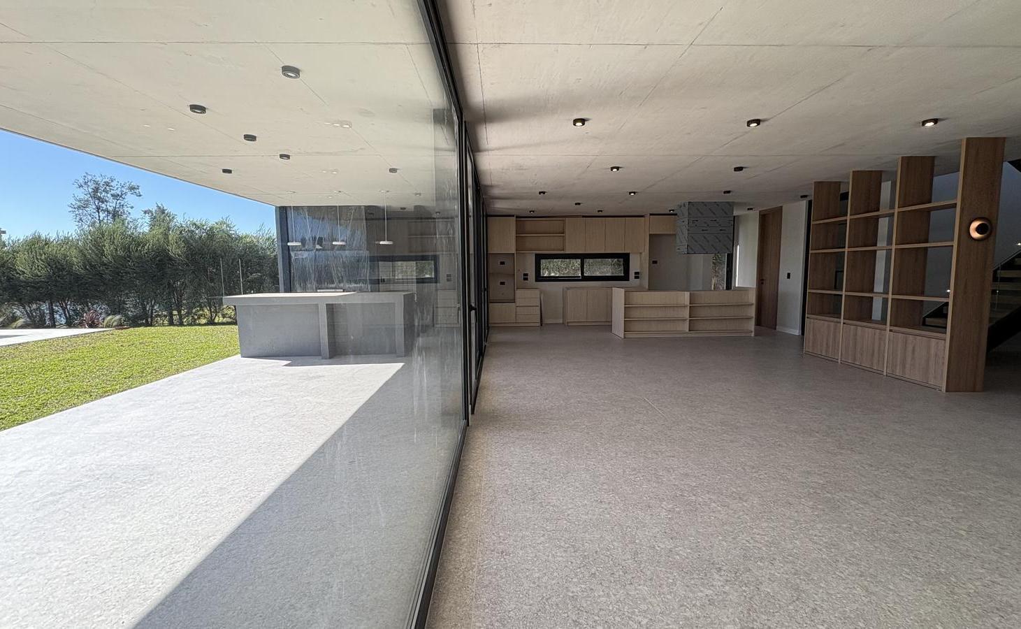 Foto de Casa de diseño al agua en Laguna Grande | 5 dormitorios | Laguna Grande, imagen 4
