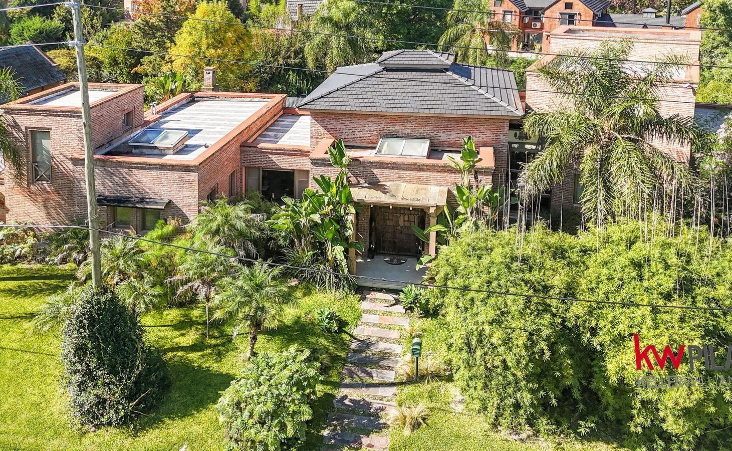 Foto de Casa en venta de 6 ambientes en Mayling Club de Campo., imagen 2