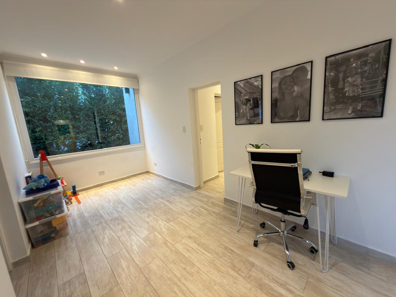 Foto de Casa en venta de 3 ambientes en el barrio Santa Elena, Pilar del Este, imagen 2