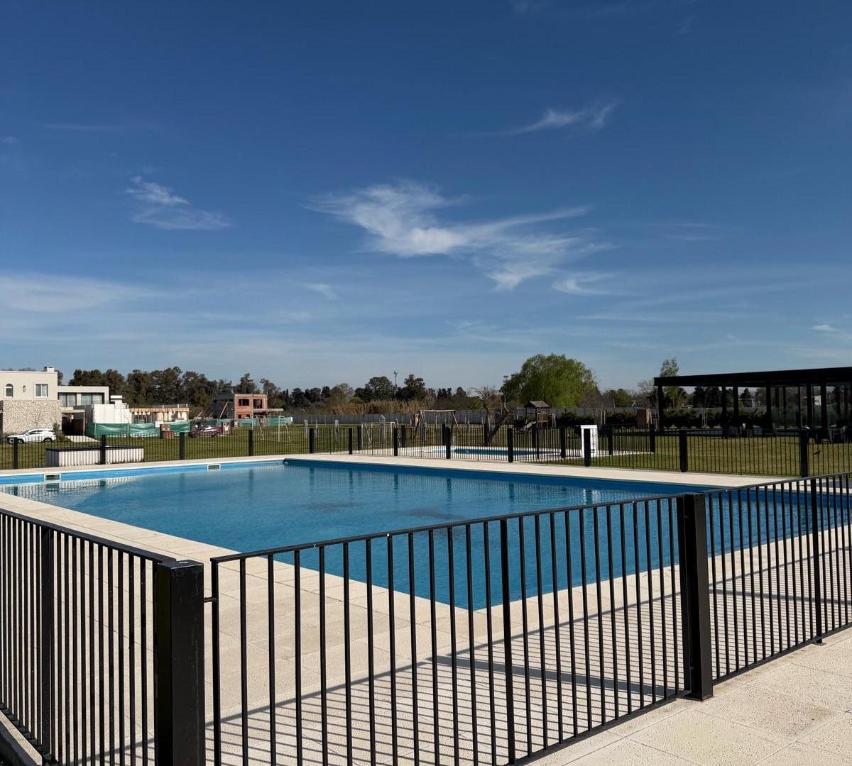 Foto de Terreno de 397 m2 en venta en El Olivar, Pilar, Gba Norte, imagen 1