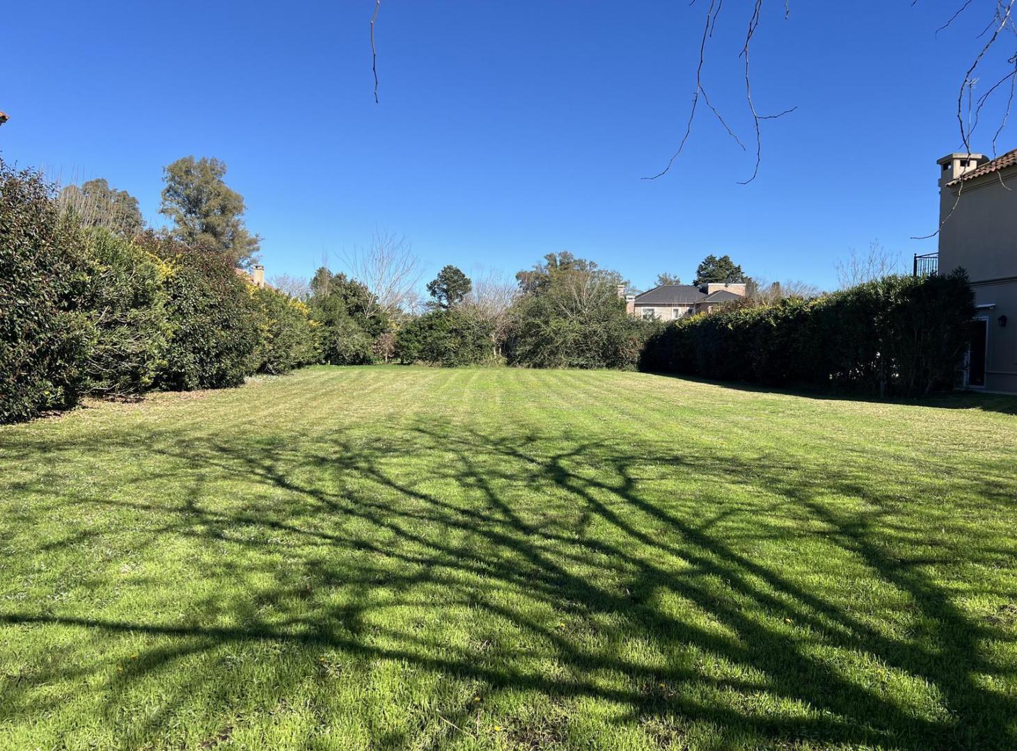 Foto de Terreno en venta de 914m2 en Club de Campo San Francisco, Manzanares, imagen 1