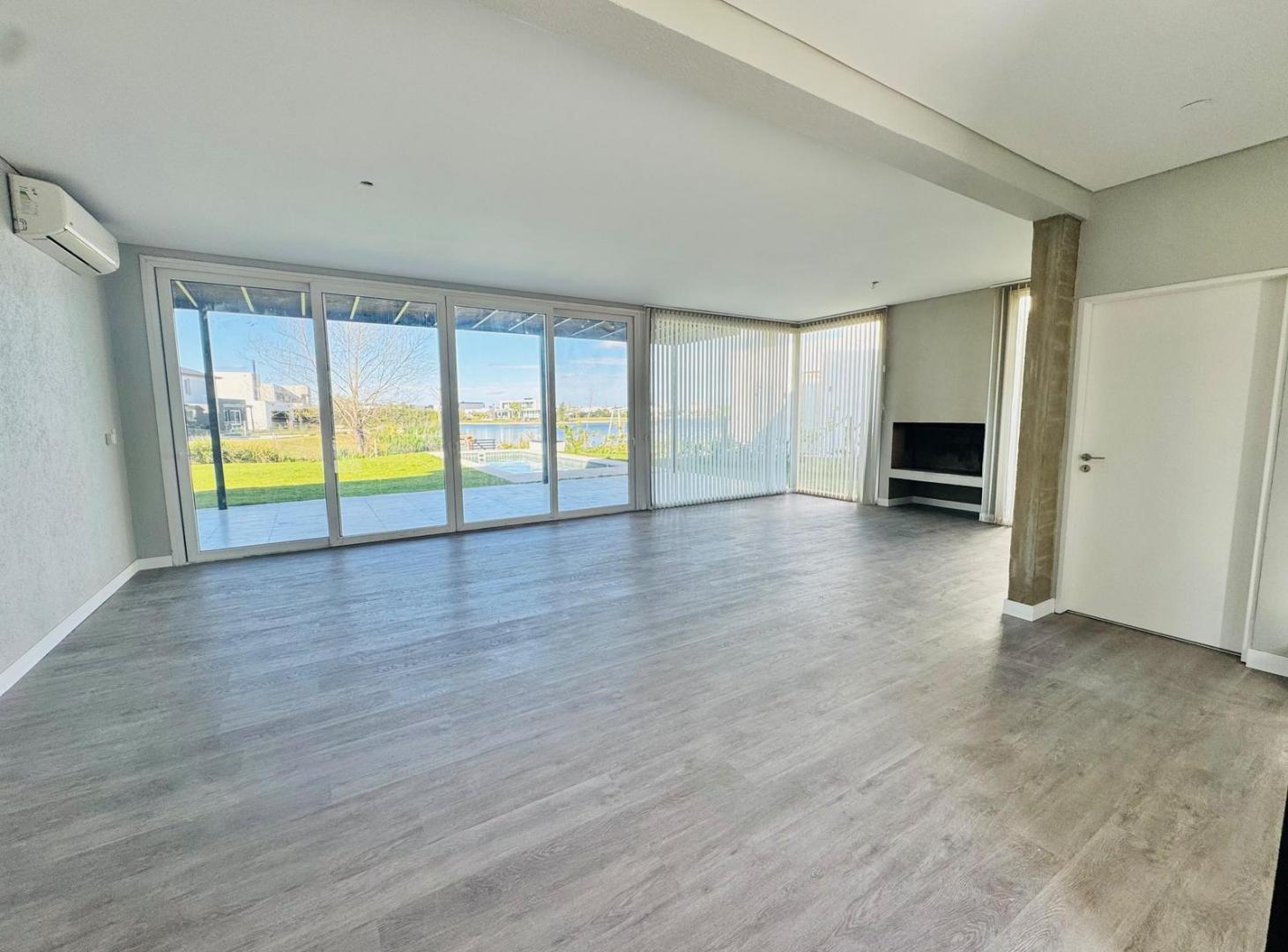 Foto de Casa en Venta, 6 Ambientes en Barrio Islas, El Canton, Escobar, GBA, imagen 3