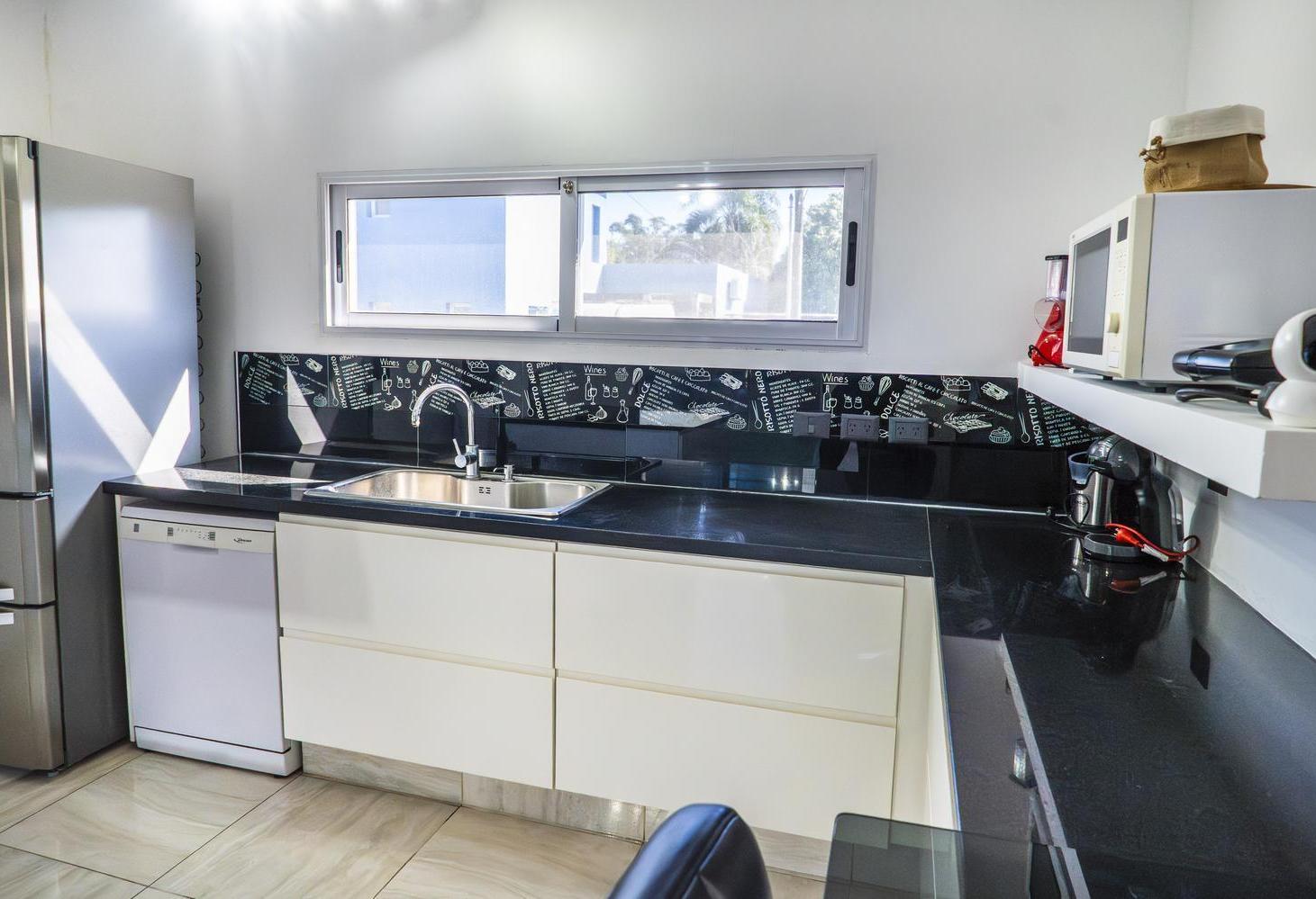 Foto de Excelente casa en Barrio Cerrado Maschwitz, con amplios espacios, imagen 5
