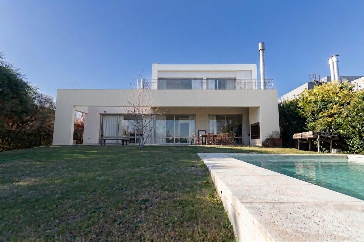 Foto de Casa en Venta 6 Ambientes en San Marco, Villanueva - Tigre, imagen 1