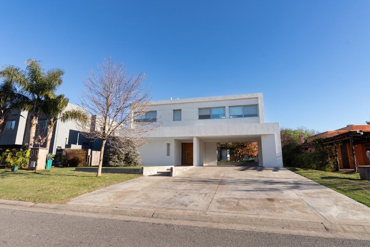 Foto de Casa en Venta 6 Ambientes en San Marco, Villanueva - Tigre, imagen 2