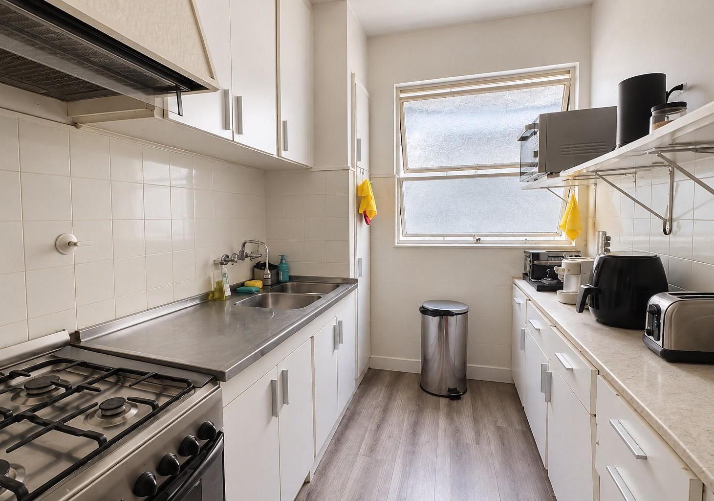 Foto de Departamento en alquiler de 3 ambientes, con cochera, en Recoleta, CABA, imagen 3