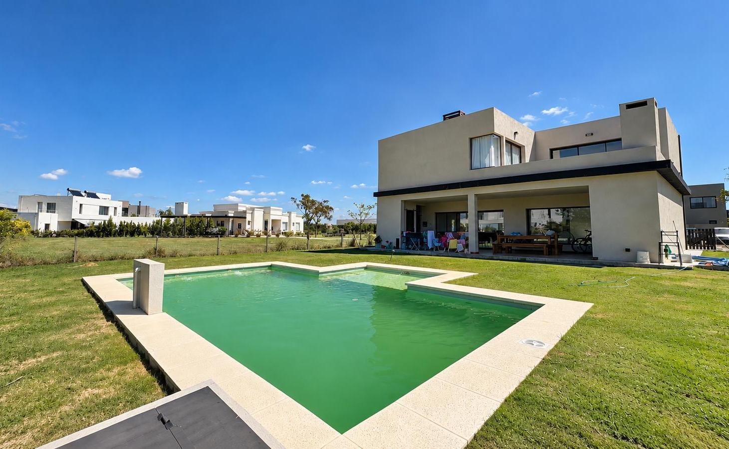 Foto de Venta | Casa en Ceibos, Puertos | 3 dorm Pileta Galería | Entorno, imagen 2