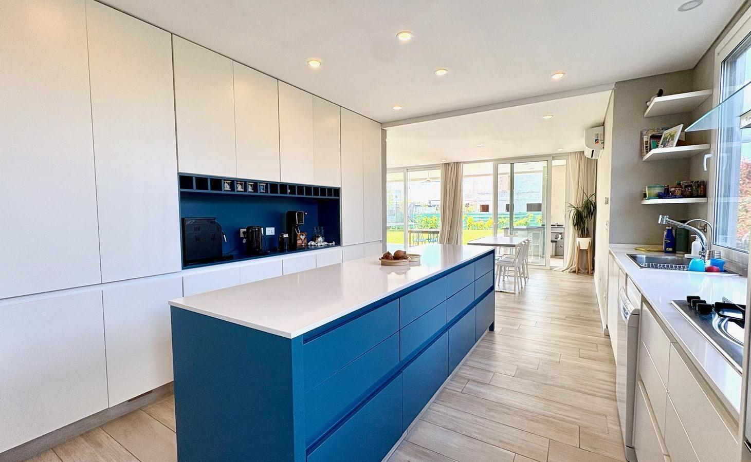 Foto de Venta | Casa lote interno en esquina con 4 dormitorios | Ceibos Puertos, imagen 4