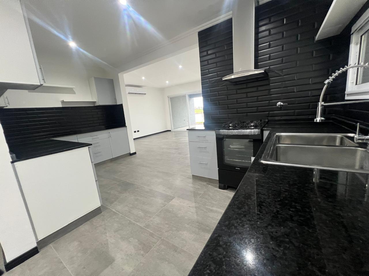 Foto de Casa en Venta, 3 Dormitorios en San Sebastian, Pilar, GBA Norte, imagen 5