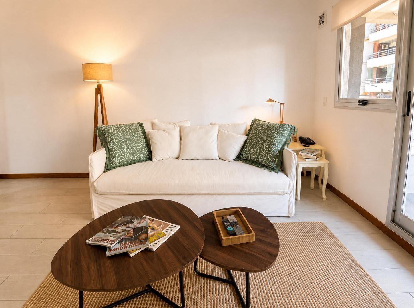 Foto de Departamento en Alquiler en Olivos, Vicente López, GBA Norte - 2, imagen 2