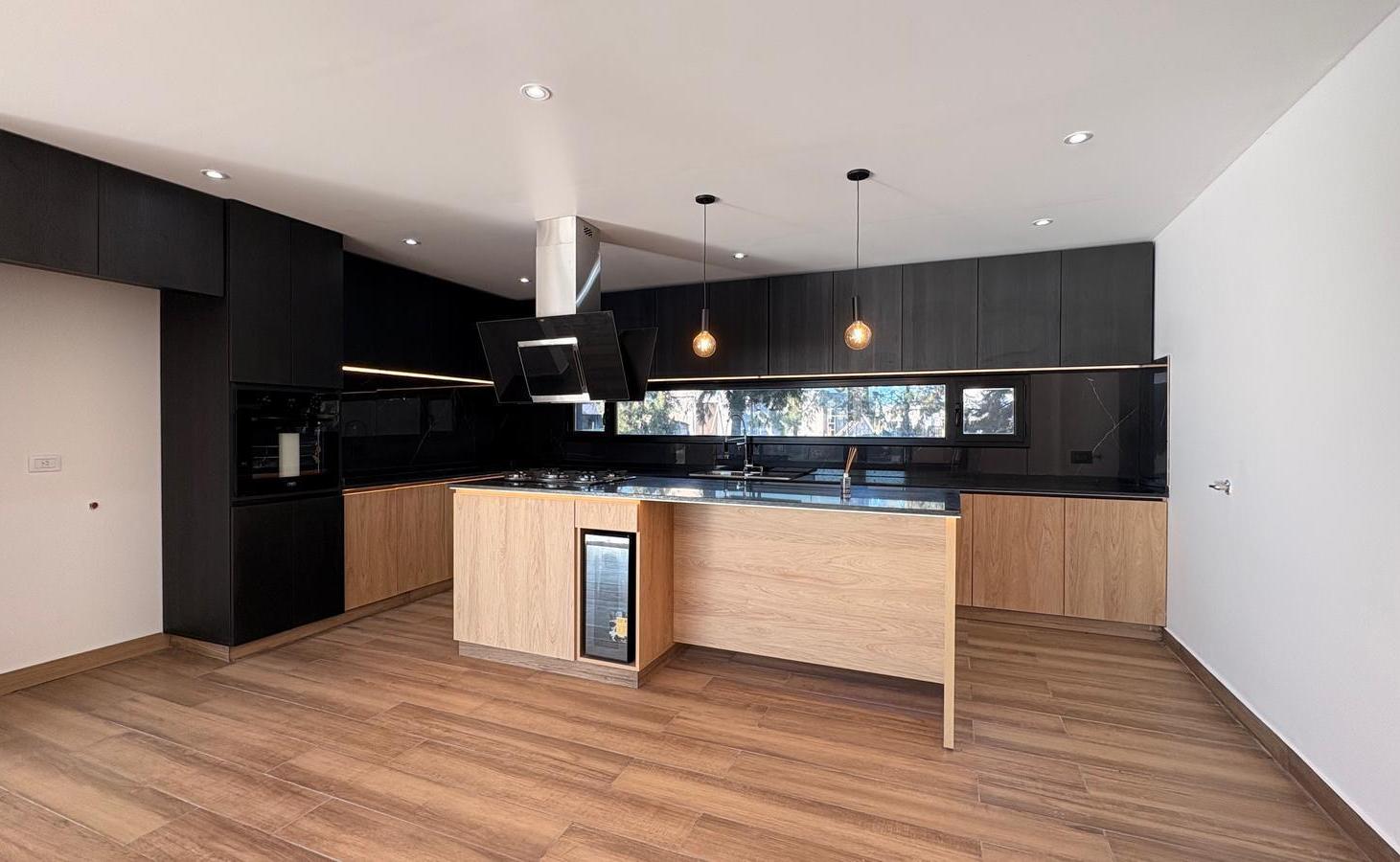Foto de Venta | Casa a estrenar con costa al río y 5 dormitorios | Naudir Delta, imagen 4