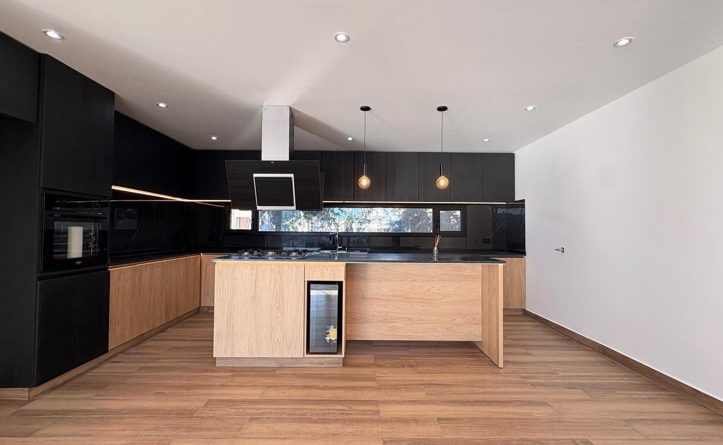 Foto de Venta | Casa a estrenar con costa al río y 5 dormitorios | Naudir Delta, imagen 5