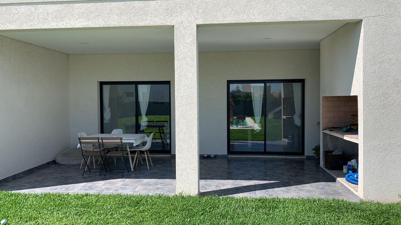 Foto de Casa en venta de 4 Ambientes, Con Renta, en San Ramiro, Pilar del Este, imagen 4