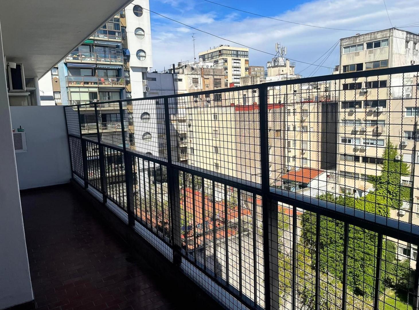 Foto de Departamento en alquiler de 3 ambientes con Dependencia y Cochera en, imagen 2