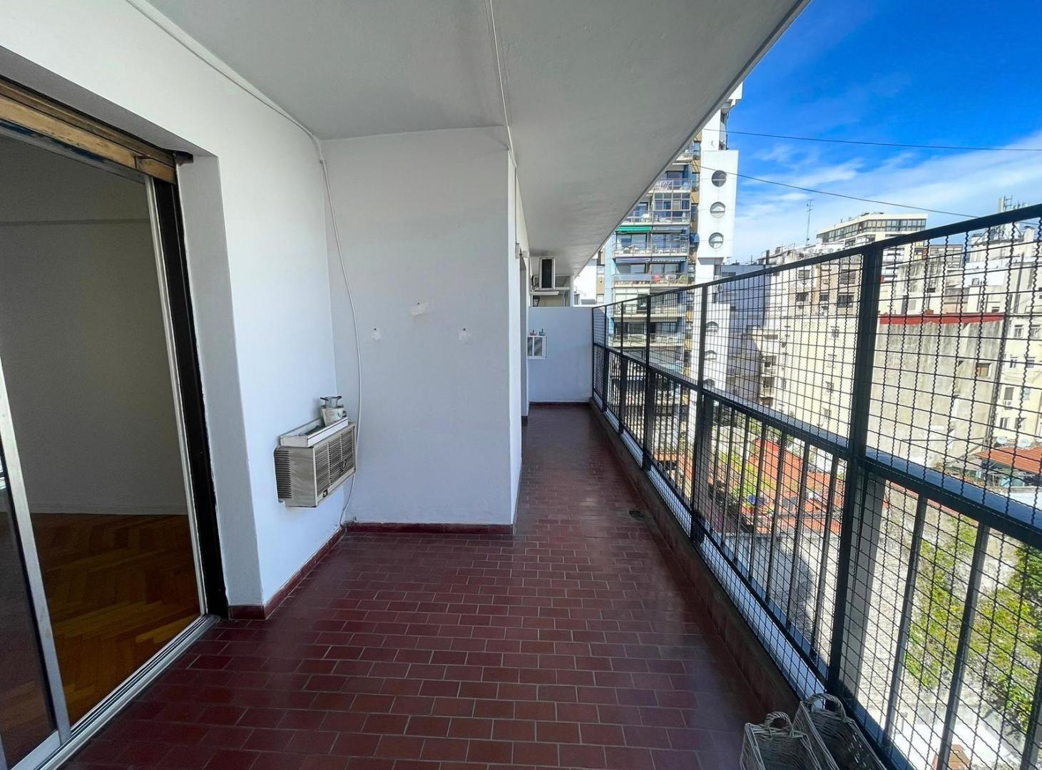 Foto de Departamento en alquiler de 3 ambientes con Dependencia y Cochera en, imagen 1