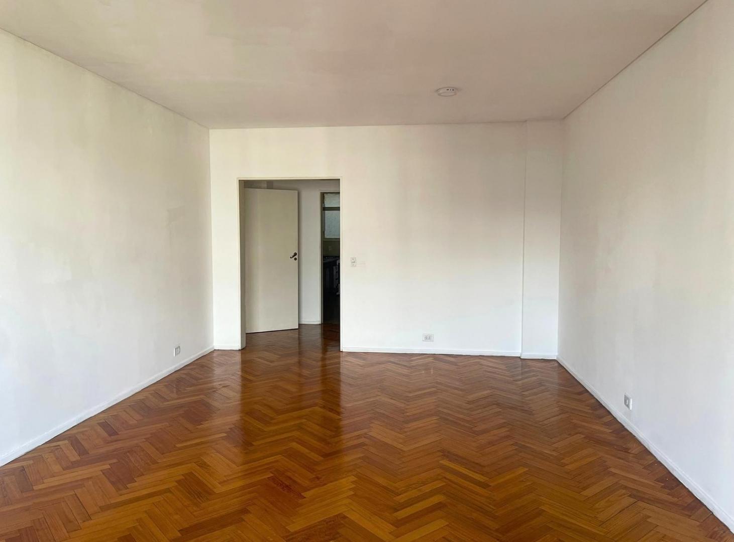 Foto de Departamento en alquiler de 3 ambientes con Dependencia y Cochera en, imagen 4