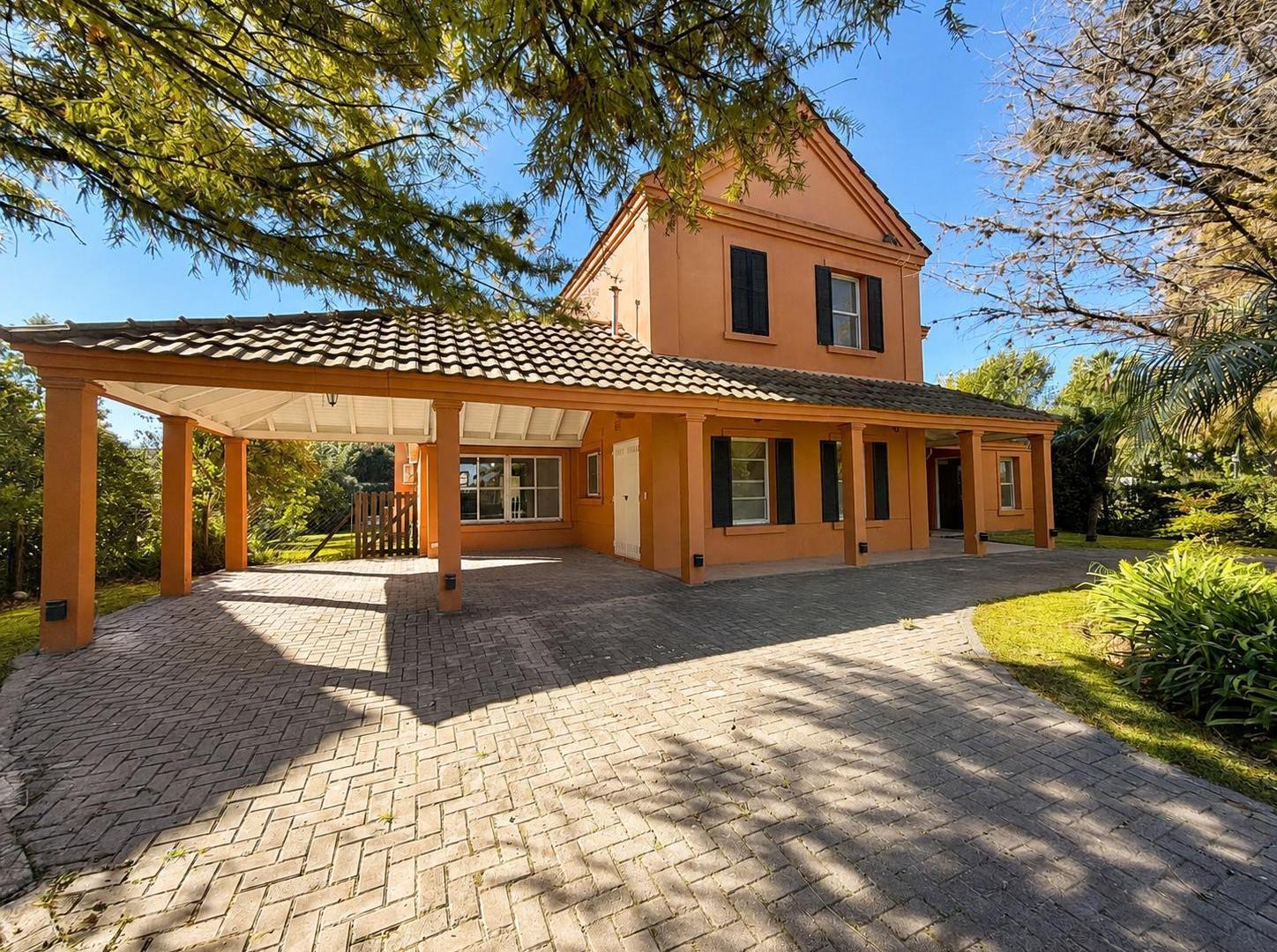 Foto de Casa en Venta, 4 Dormitorios, en La Lomada de Pilar, imagen 3