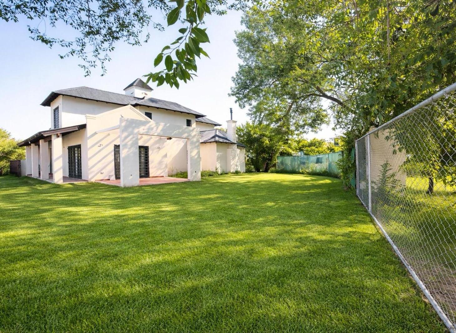 Foto de Casa en Venta 5 Ambientes en Lujan, imagen 1