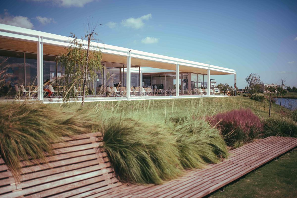 Terreno en  Puertos del Lago Barrio Amarras Al lago central