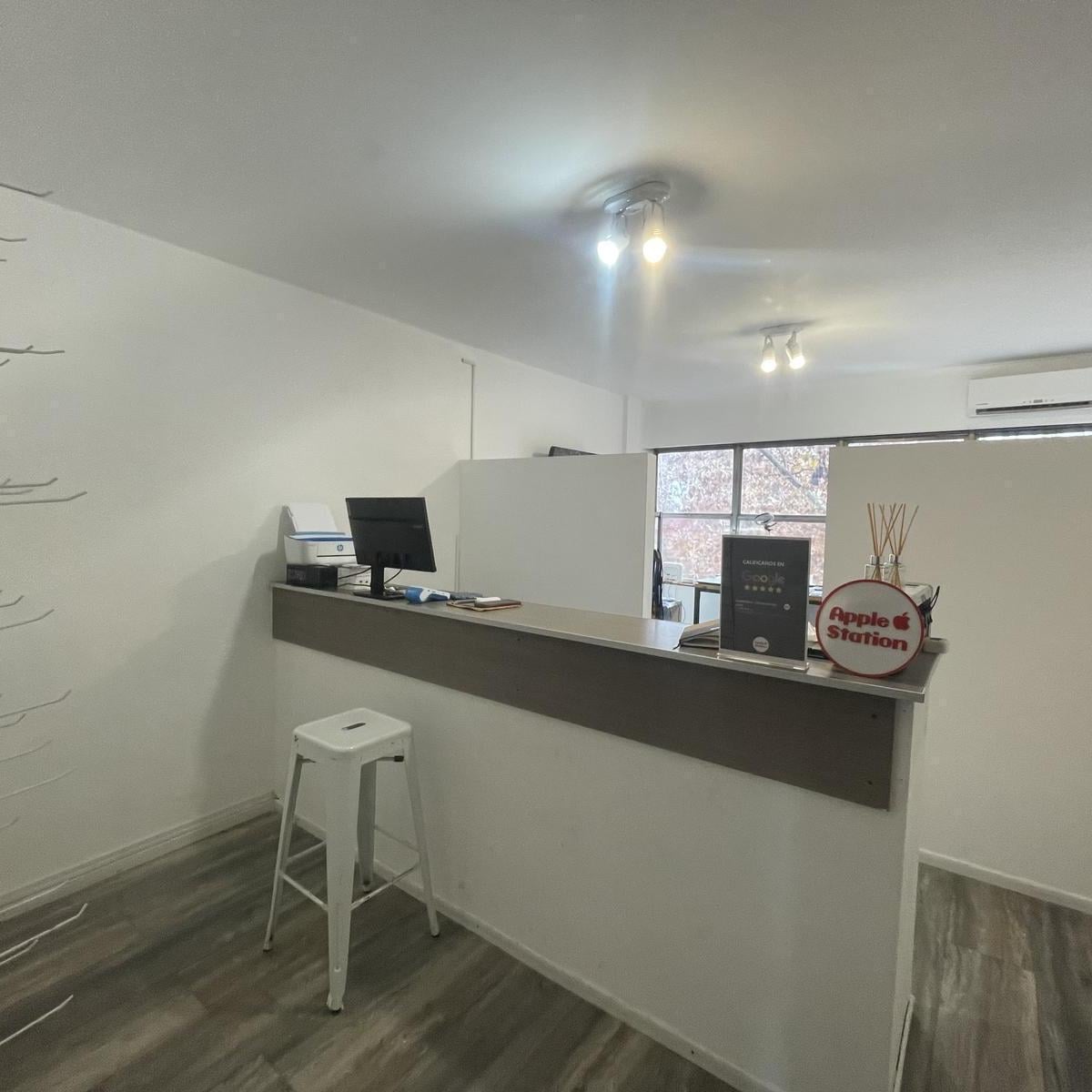 Oficina  en venta  excelente estado en el Centro de San Isidro