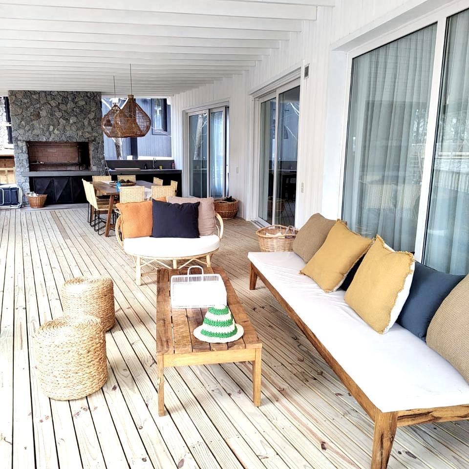 Venta Casa a Estrenar, Amueblada, con Pileta, en Costa Esmeralda Marítimo III 4
