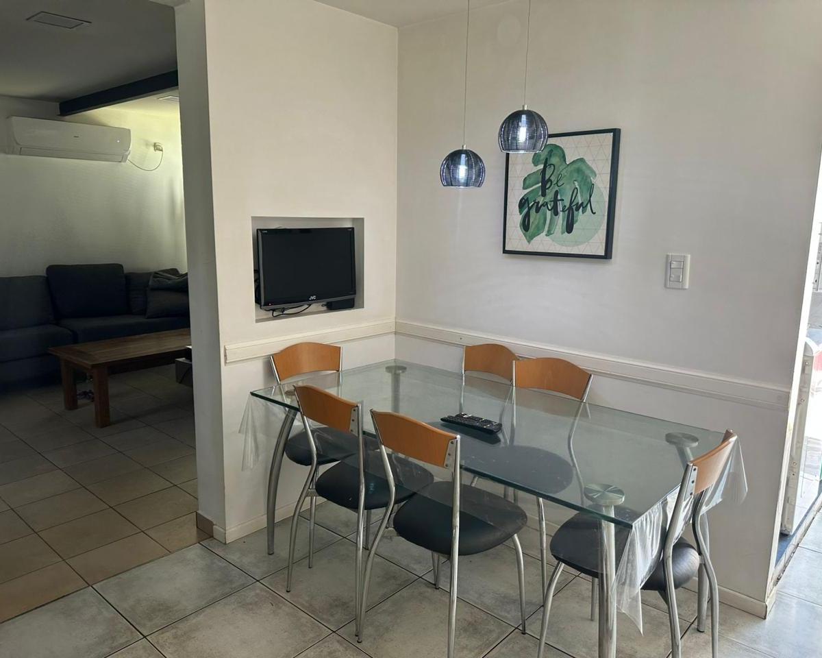 Foto de Casa en Venta con 5 Departamentos (Venta en Block), imagen 3