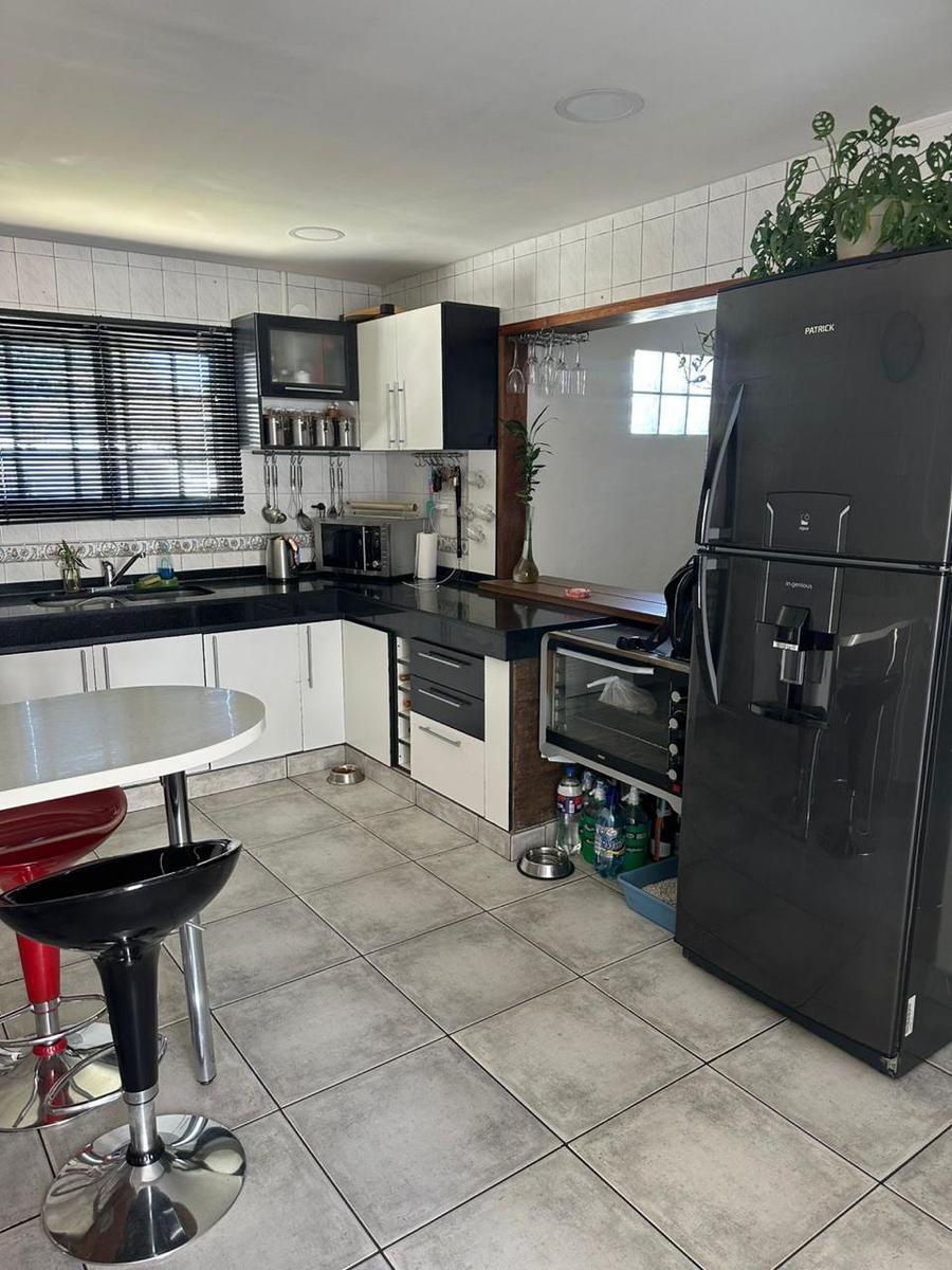 Foto de Casa en Venta con 5 Departamentos (Venta en Block), imagen 5