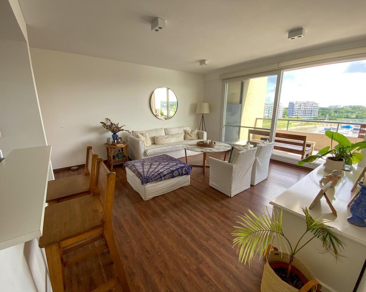 Departamento en Venta 4 Amb. Vista Al Agua Bahía Nordelta Tigre 1