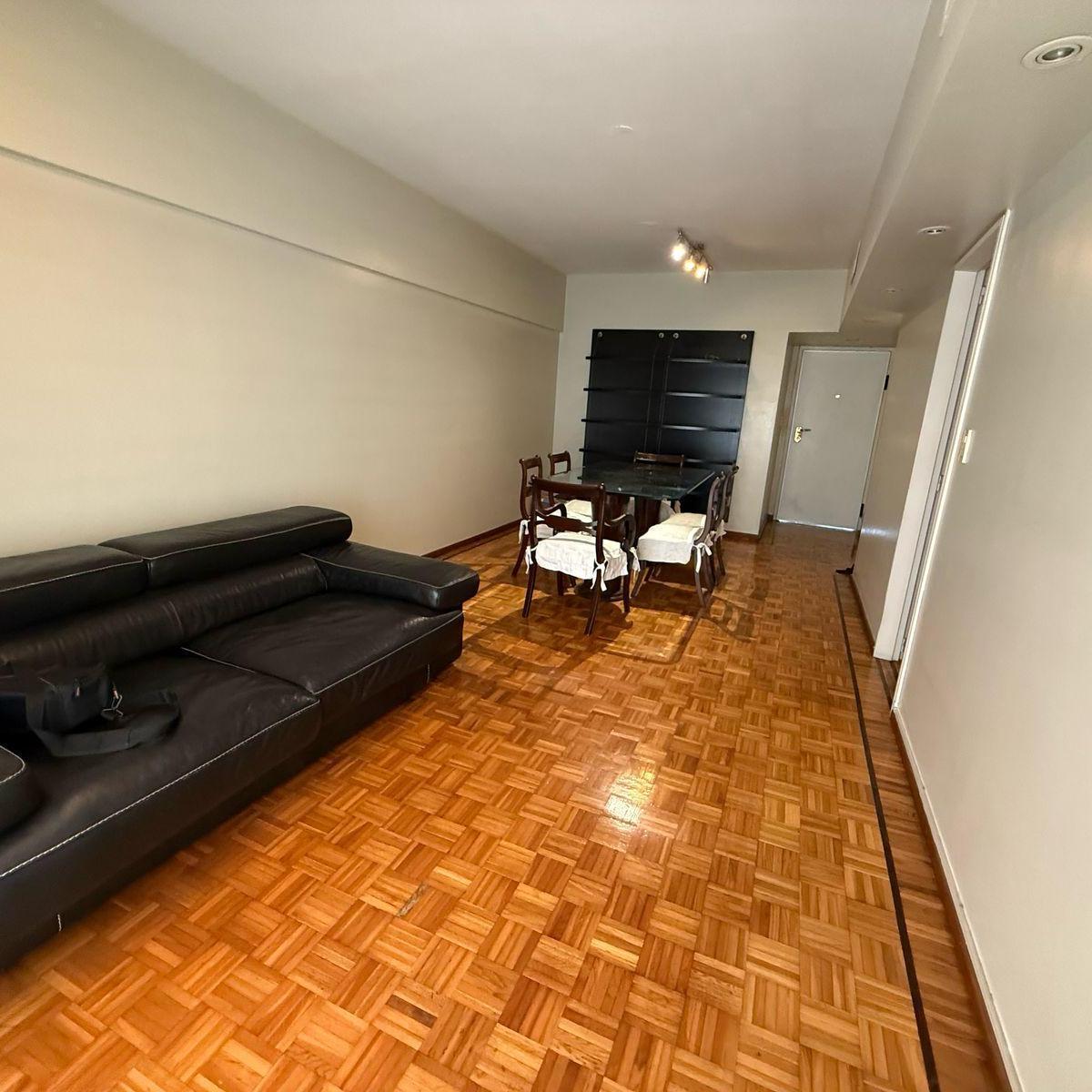 ¡Oportunidad! Departamento 4 Ambientes, C/ Cochera en Caba 1