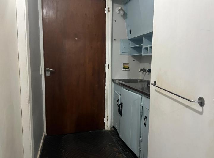 Foto de Departamento monoambiente en Talcahuano 1000, imagen 5