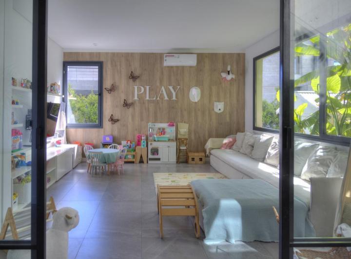 Casa en venta y alquiler al Lago en Central en Lagos de Golf - Nordelta 5