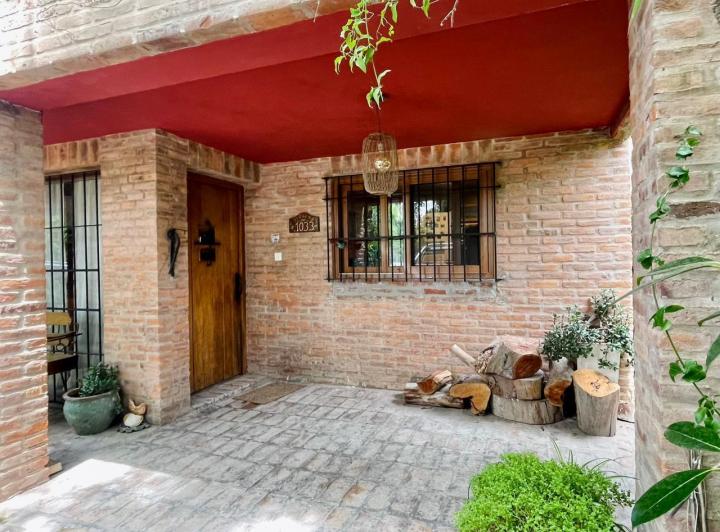 Casa en  San Isidro Joven 1